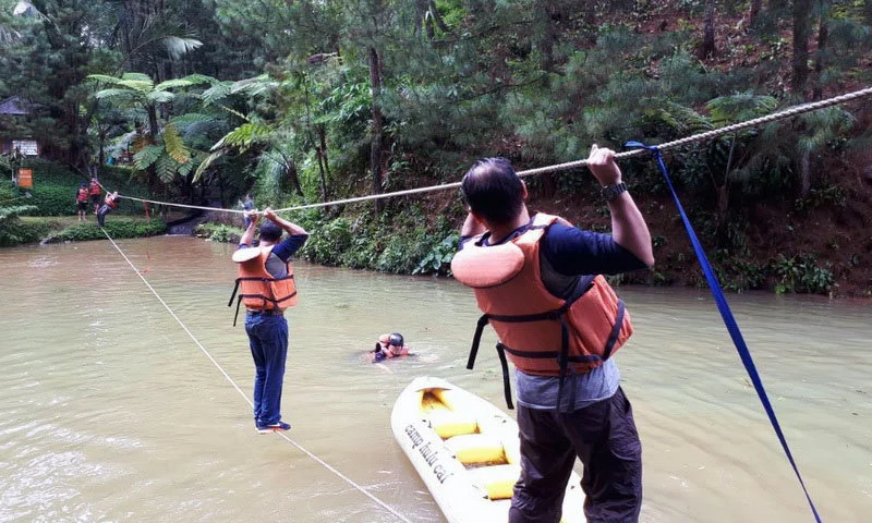 camp hulu cai hotel untuk outbound bogor