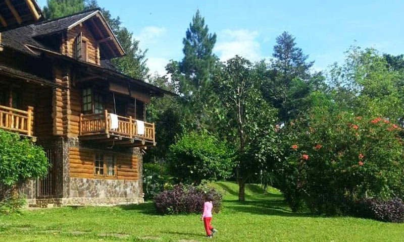 Telaga Cikeas Sentul