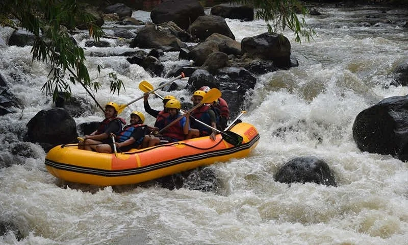 paket rafting di bogor